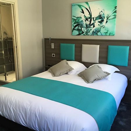 Hotel-Restaurant St-Christophe แบลฟอร์ ภายนอก รูปภาพ