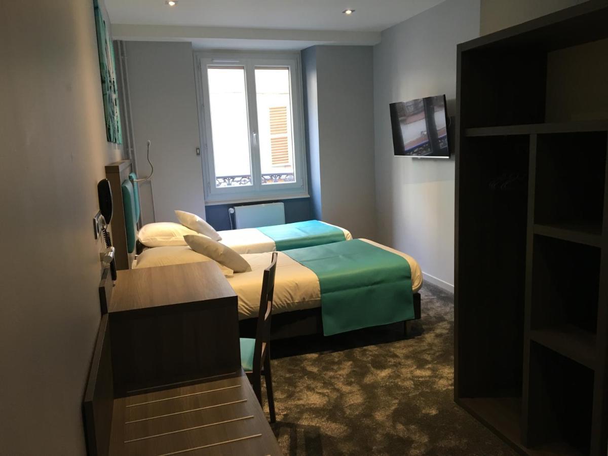 Hotel-Restaurant St-Christophe แบลฟอร์ ภายนอก รูปภาพ