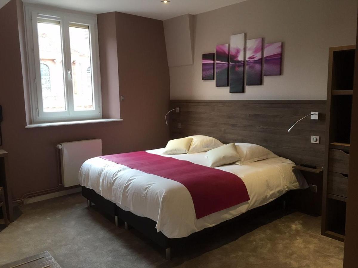 Hotel-Restaurant St-Christophe แบลฟอร์ ภายนอก รูปภาพ