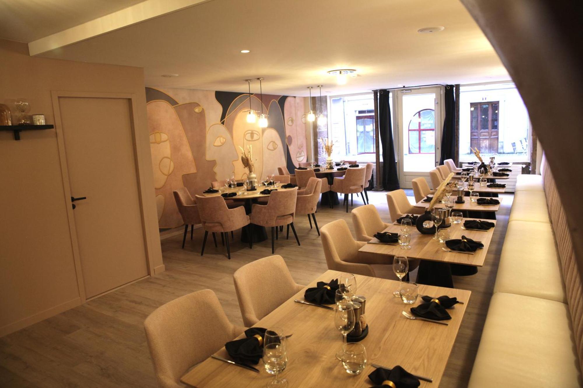 Hotel-Restaurant St-Christophe แบลฟอร์ ภายนอก รูปภาพ